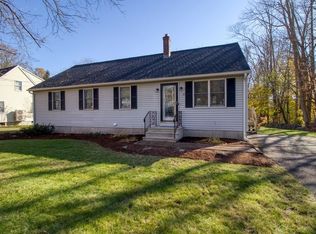 31 Union St, Barre, MA 01005