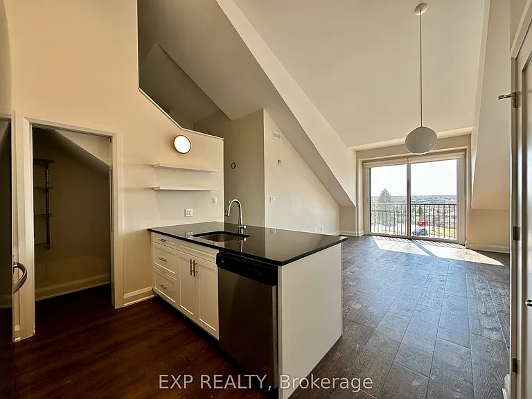 33 Maple Grove Rd #305 — Photo 7