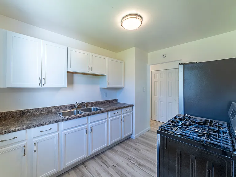 4154 W 23rd Ave — Photo 14