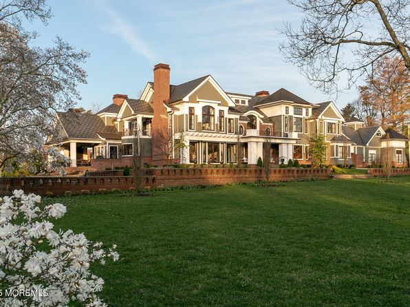 76 Buena Vista Avenue, Rumson, NJ 07760