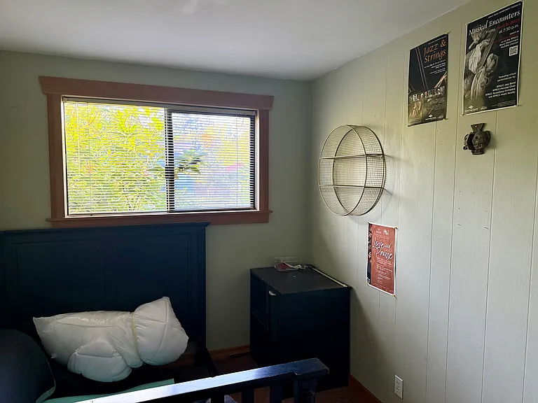 Bowman Ave NW — Photo 11