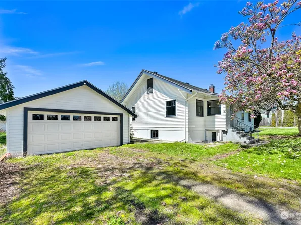 2220 Alabama Street, Bellingham, WA 98229