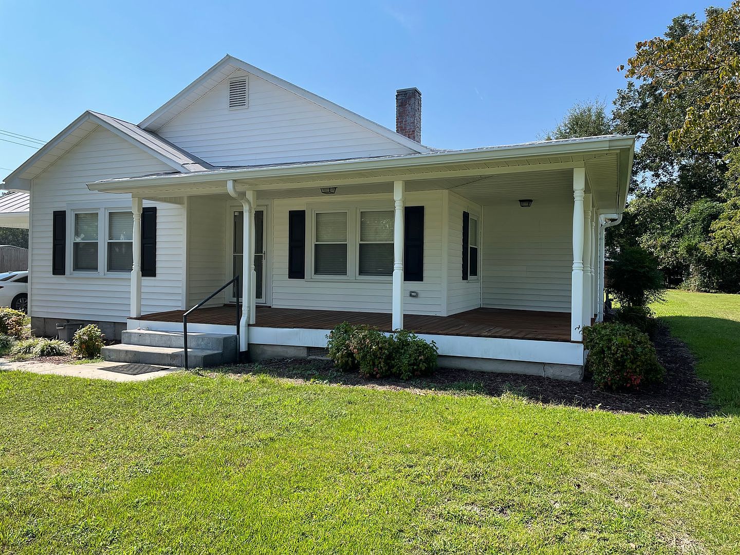 303 Pollock St, Pollocksville, NC 28573 Zillow