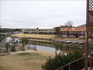 4th image of 4315 Crescent Dr