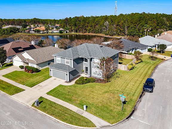 3rd image of 164 PRINCE PHILLIP Drive