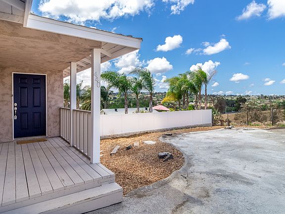 3rd image of 440 Plumosa Ave