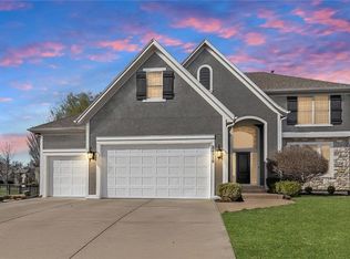 24918 W 92nd St, Lenexa, KS 66227