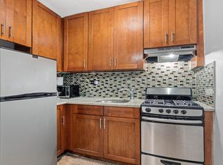 165 Christopher St APT LM, New York, NY 10014