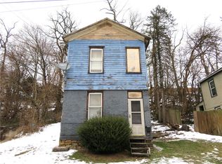 521 8th Ave, New Brighton, PA