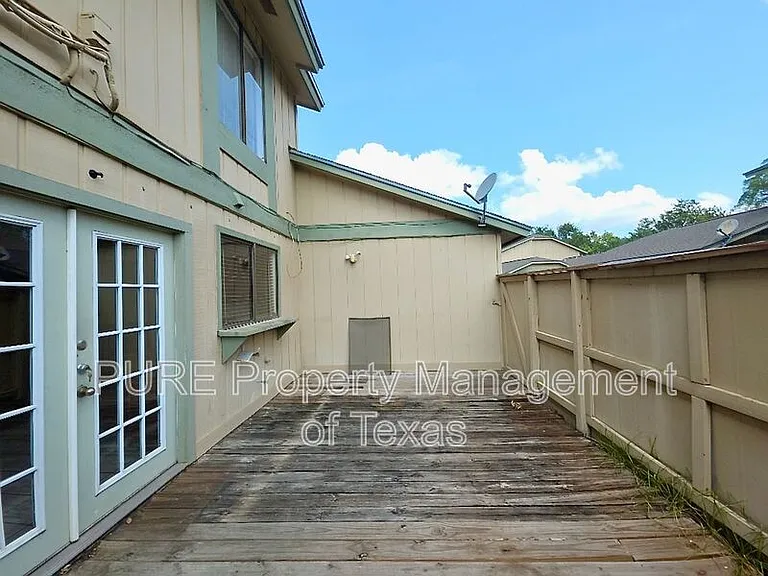 9611 Covey Ridge Ln — Photo 15