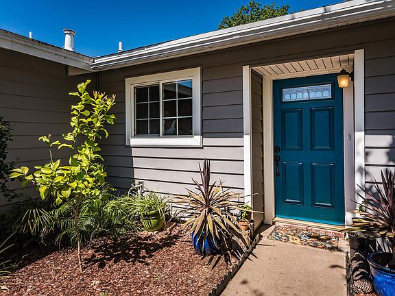 2nd image of 6341 Trenton Way