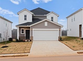 308 Yellowstone Trl, Gray Court, SC 29645