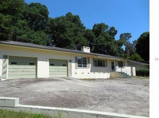 922 Northside Dr, Mount Dora, FL 32757