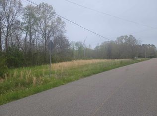 876 Flatwoods Rd, Camden, TN 38320