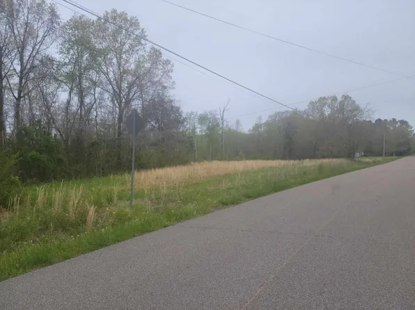 876 Flatwoods Rd, Camden, TN 38320