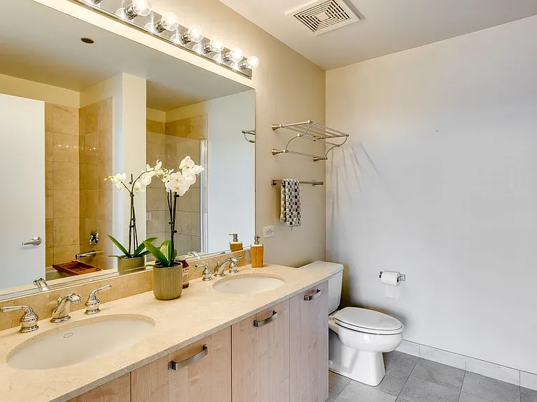 111 S Morgan St #907 — Photo 29