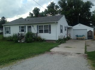 1070 W McLean Ave, Flint, MI