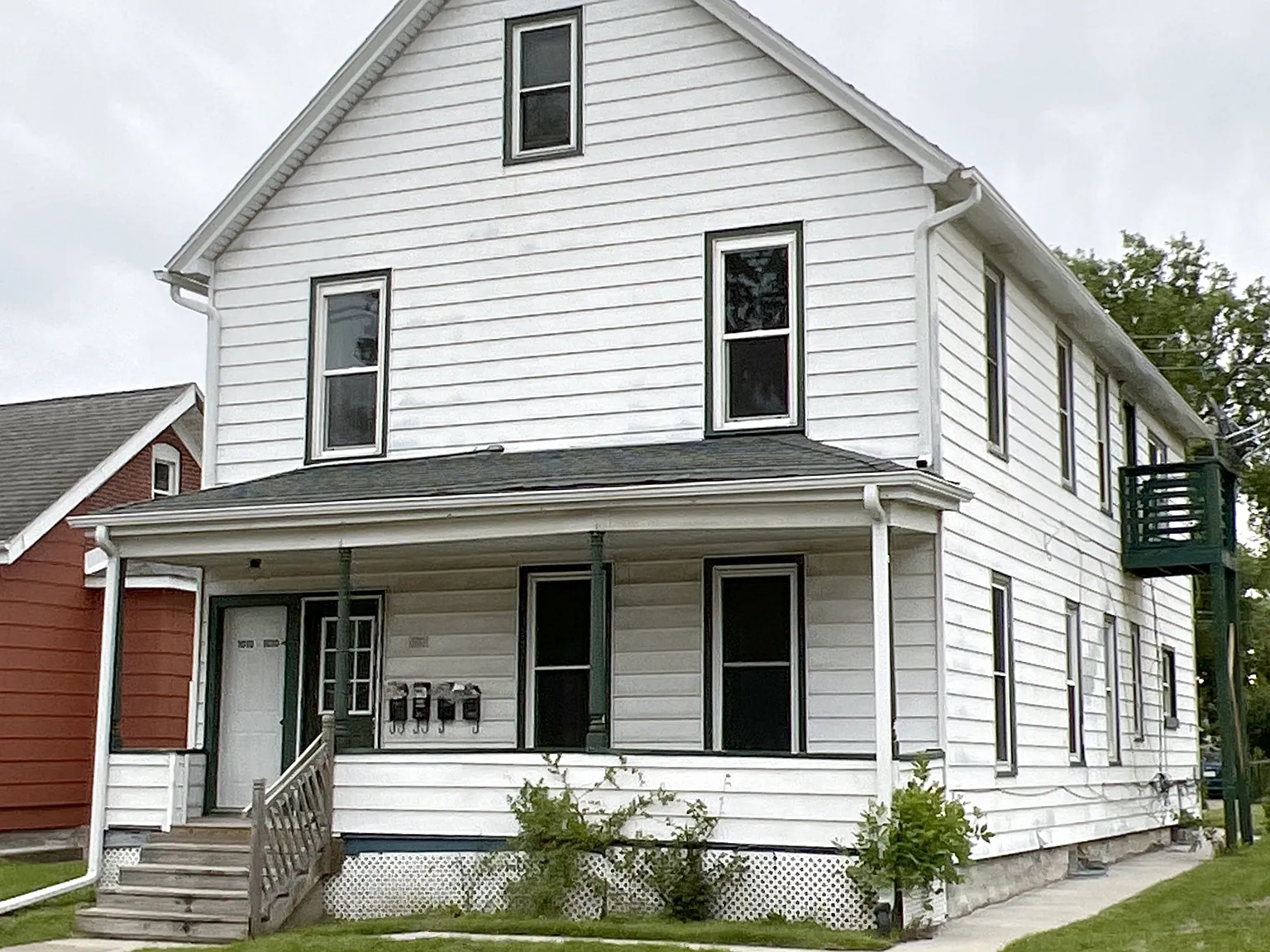 1008 Rhomberg Avenue - 1010 — Photo 1