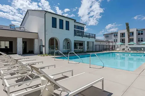 Desert Meadows Apartments Photo 1