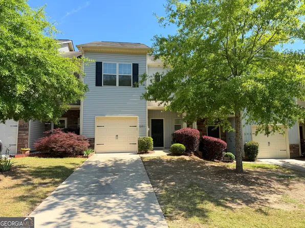 591 Oakside Pl, Acworth, GA 30102