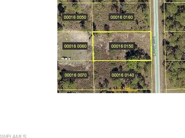 1709 Lake Ave, Lehigh Acres, FL 33972