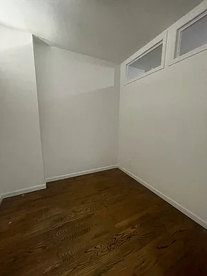 Rented by REAL New York | media 9