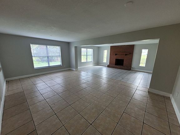 3rd image of 4626 Kirkland Blvd