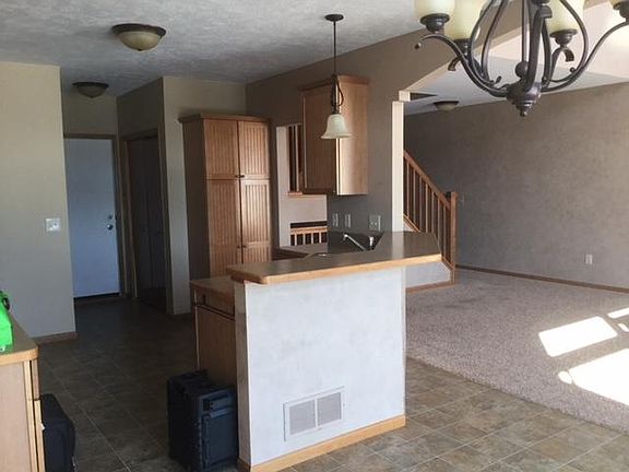 Kitchen Breakfst Bar