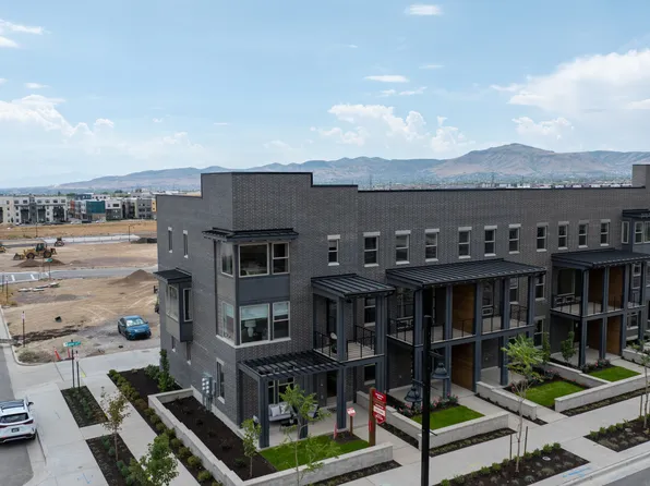 5331 W Centerfield Dr S #119, South Jordan, UT 84009