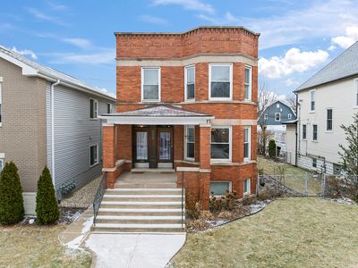 4209 N Harding Ave, Chicago, IL, 60618