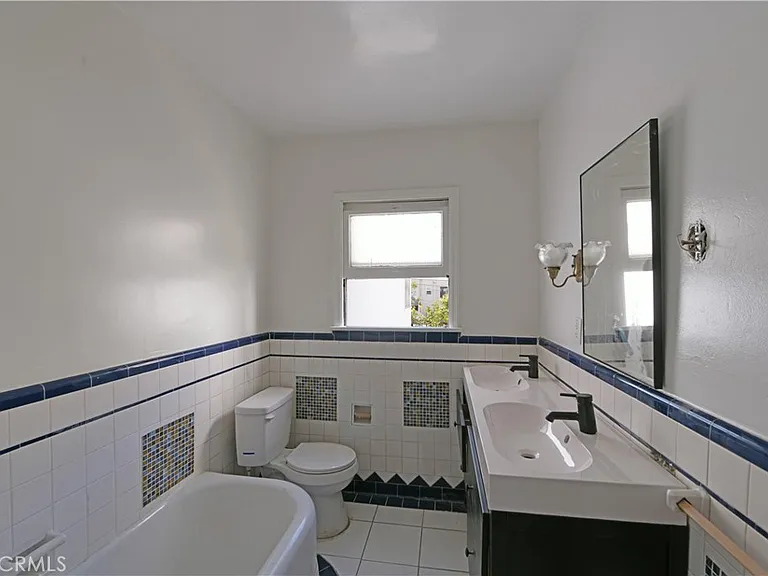 915 S Le Doux Rd — Photo 14