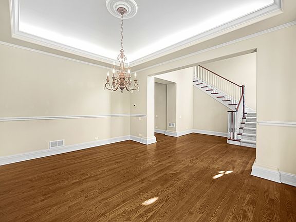 5th image of 7 Willow Crest Dr #7