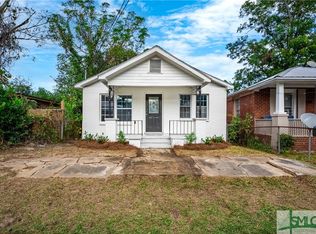 2032 Eppinger St, Savannah, GA 31415