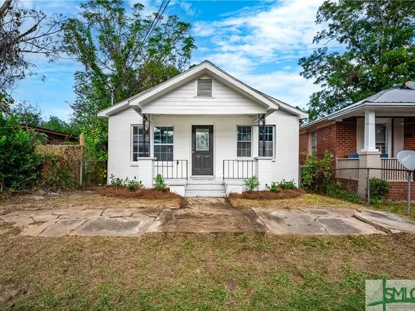 2032 Eppinger St, Savannah, GA 31415