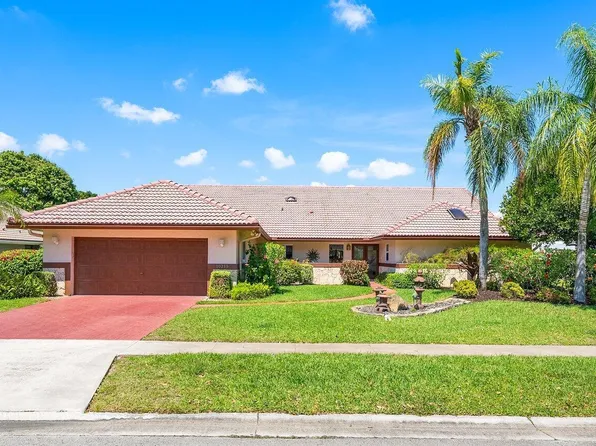 10215 Boca Woods Ln, Boca Raton, FL 33428