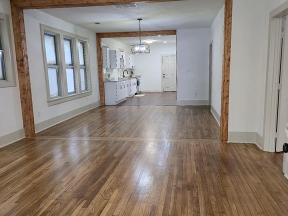 2nd image of 1036 Palermo Ave