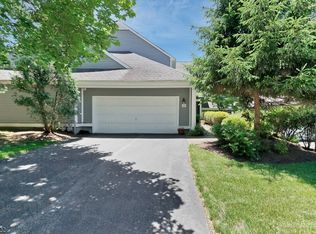 18 Ridge Dr #116, Montville, NJ 07045