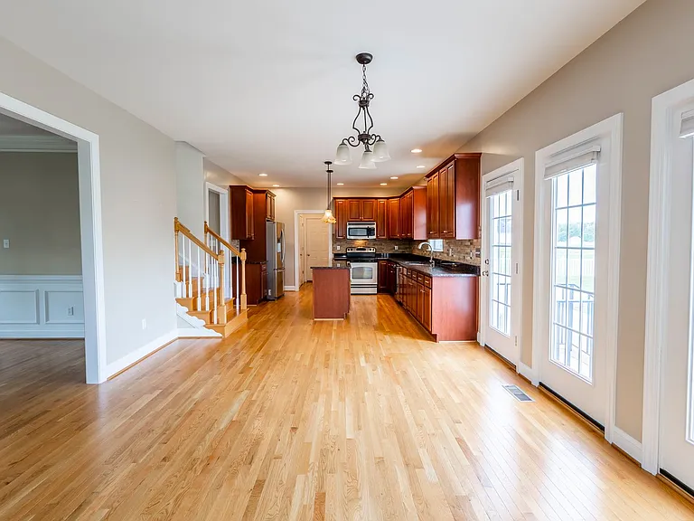 12306 Declaration Ave — Photo 20