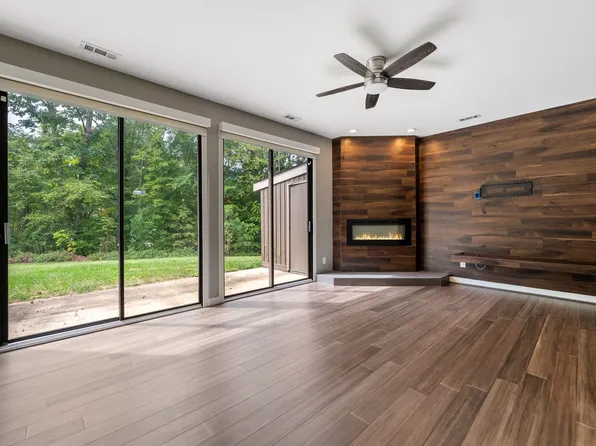5 Wellesley Pl, Chapel Hill, NC 27517