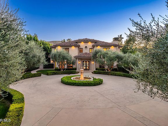 2nd image of 5184 Oxley Pl