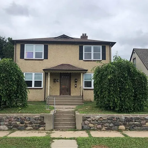 131 8th Ave N #1 Photo 1