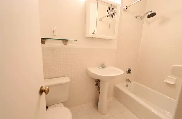 Rented by Douglas Elliman | media 5