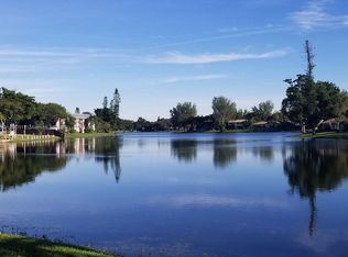 3670 Inverrary Dr APT 3Q, Lauderhill, FL 33319