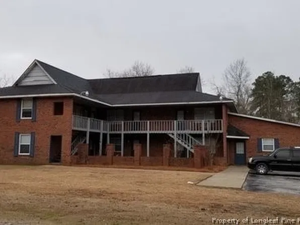 700 N Roberts Ave APT 202C, Lumberton, NC 28358