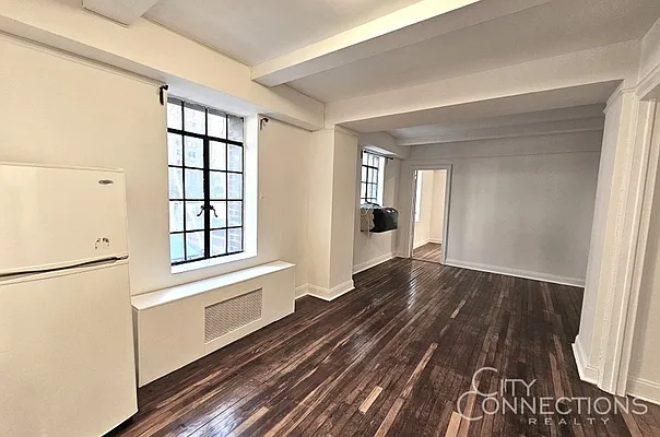 Rented by City Connections Realty | media 2