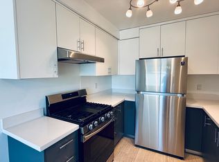 2031 N Beachwood Dr #22, Los Angeles, CA 90068