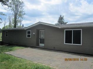 8918 E 1000 N, Kendallville, IN 46755