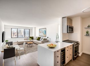 220 E 72nd St #20B1, New York, NY 10021