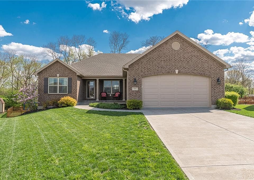 1st image of 371 Clear Springs Ct