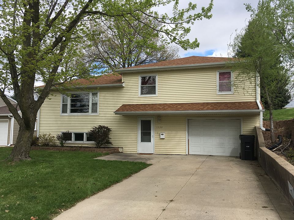 1st image of 1220 N 3rd St